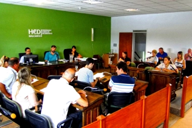 Concejal libertario en la mira de municipales de Balcarce por presuntas “amenazas” e “intimidaciones”