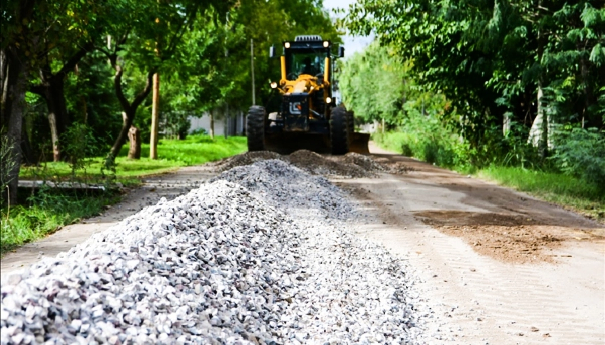 Obras viales y en plazas: San Vicente continúa con la Puesta en Valor del espacio público