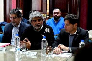 Sin oferta salarial y con muchos reclamos: estatales y docentes se reunieron con autoridades del gobierno de Kicillof