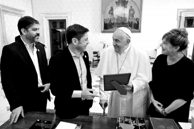 Fuera de agenda: Kicillof y un segundo encuentro privado y secreto con el papa Francisco