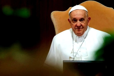 Magario despidió al Papa Francisco y destacó su “compromiso con los más humildes”