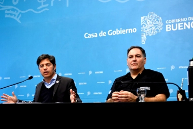 En La Plata, Kicillof reunió a intendentes opositores y oficialistas para firmar el Fondo de Fortalecimiento de la Seguridad