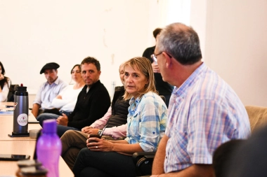 Magdalena inició una nueva campaña contra la Varroasis junto a productores locales