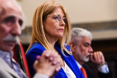 Diputados convocó a Magario, Bianco y a la Junta Electoral para debatir los plazos electorales