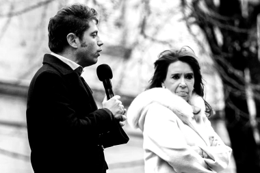 Cristina baja la intensidad en la interna con Kicillof y acepta modificar el cronograma electoral bonaerense