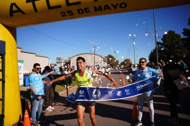 Egüen presentó la 1º edición de la carrera del CEF Nº7 5K y 10K en 25 de Mayo