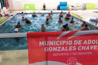Adolfo Gonzales Chaves fue sede del segundo encuentro Regional de Aquagym