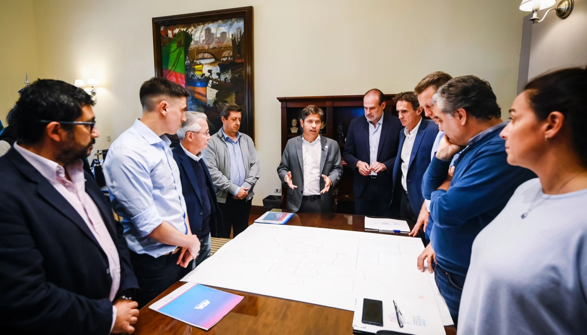Kicillof anunció obras hídricas para Bahía Blanca: “Estaremos siempre al lado del pueblo bahiense”