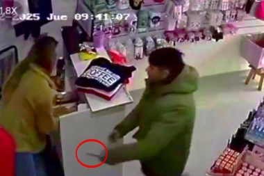 Con un cuchillo intentó robar una regalería y se llevó una gran sorpresa
