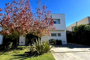 El sueño de la casa propia se aleja: cuánto cuesta alquilar o comprar en el territorio bonaerense