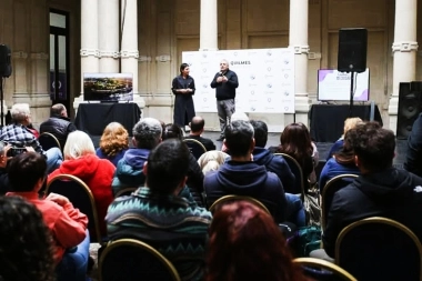 Mayra Mendoza presentó “Quilmes, mi ciudad”, un programa para conocer la historia del municipio
