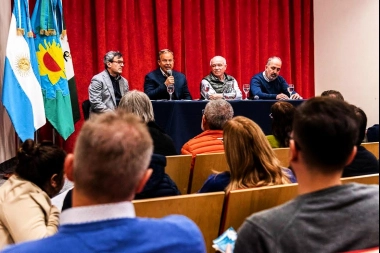 Cascallares se reunió con productores locales y gremios para potenciar el trabajo en Almirante Brown