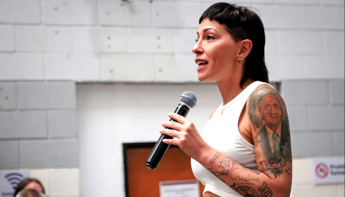 “Existís a base de odio”: Mayra Mendoza explotó contra Espert y lo trató de “mafioso” e “impresentable”
