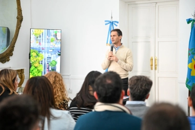 Mantegazza en búsqueda de inversiones: impulsó la creación de un Parque de Electromovilidad en San Vicente