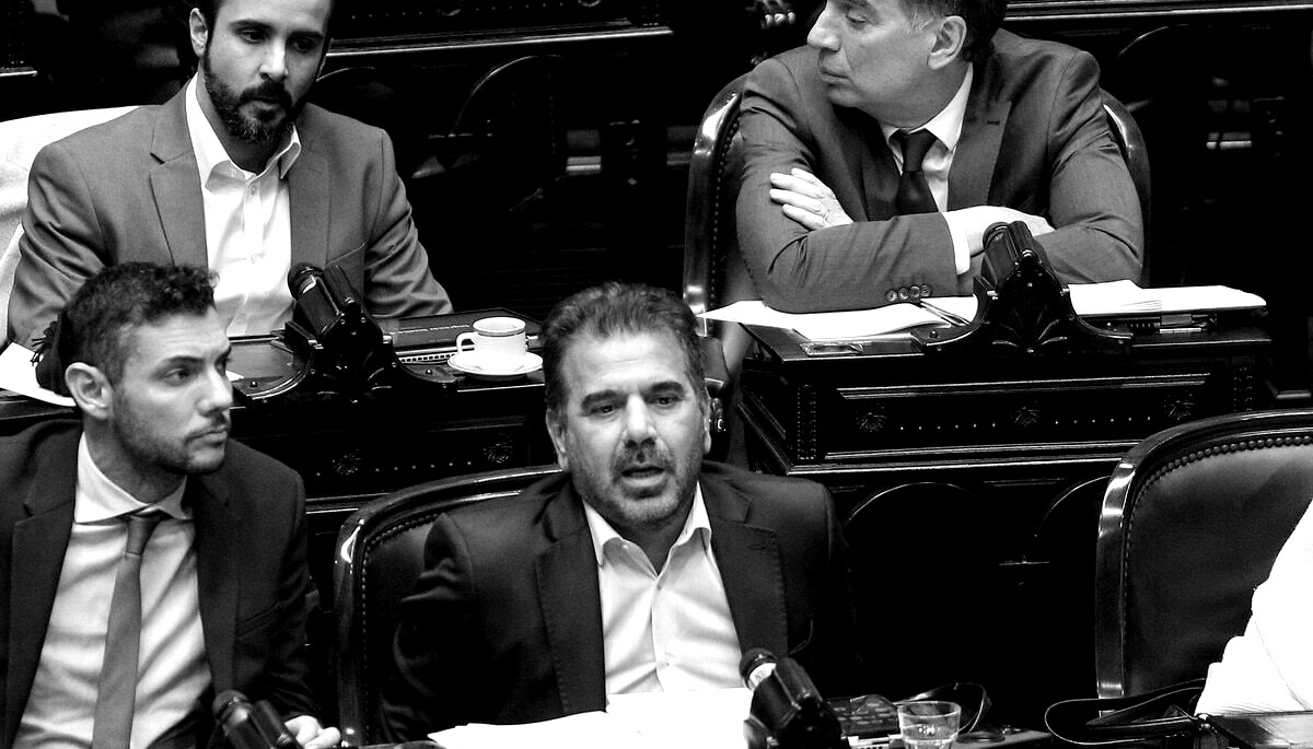 Ritondo bajo presión: intendentes del PRO le exigen garantías al acuerdo con La Libertad Avanza