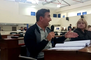 Berazategui: concejal de Bullrich abandonó a los libertarios asustados por una derrota ante el peronismo en la Tercera