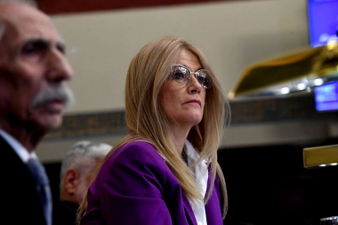 Magario le recordó a Caputo su paso macrista y expresó: "Los ahorros fueron posibles durante gobiernos peronistas"