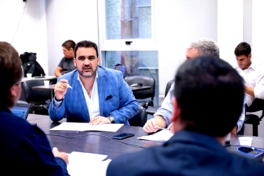 Libertarios “dialoguistas” cuestionaron a Milei por el veto a la emergencia en Bahía Blanca