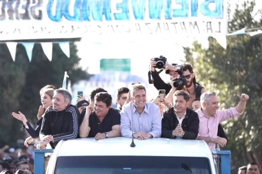 Quiénes son los elegidos por Kicillof, Massa y Maximo para negociar las listas bonaerenses del Peronismo