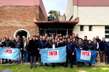 En Tres Arroyos, Lucía Gómez lideró la defensa del INTA junto a otros intendentes