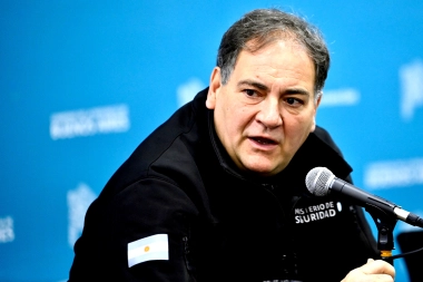 Ministro de Kicillof se quejó de la constante intromisión de Bullrich en el caso de los policías libertarios