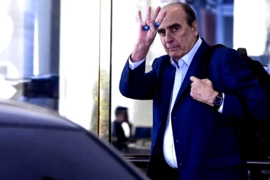 Tras el palo de Cristina a los libertarios, Francos retrucó: “Se va a llevar una sorpresa en octubre”