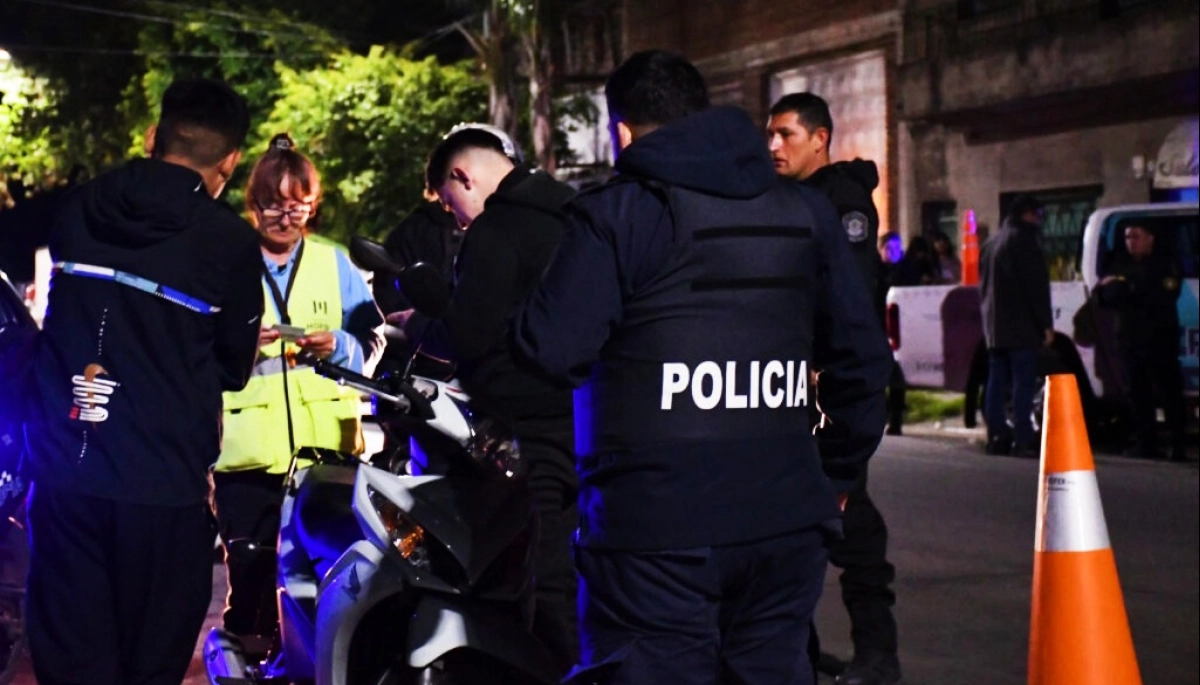 Con un fuerte incremento de controles de identificación, Morón refuerza la seguridad local