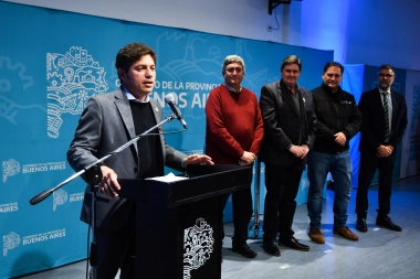 Tras sus dichos en La Plata, Kicillof tomó el guante y le respondió a Milei: “El que insulta es porque no tiene razón”