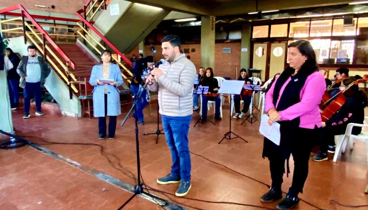 Ramiro Egüen participó de la Feria Distrital de Educación, Artes, Ciencias y Tecnología en 25 de Mayo