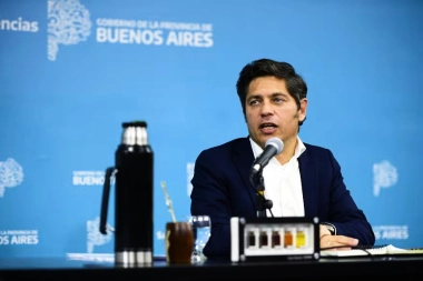 Kicillof repudió la detención de la funcionaria bonaerense por el escrache frente a la casa de Espert