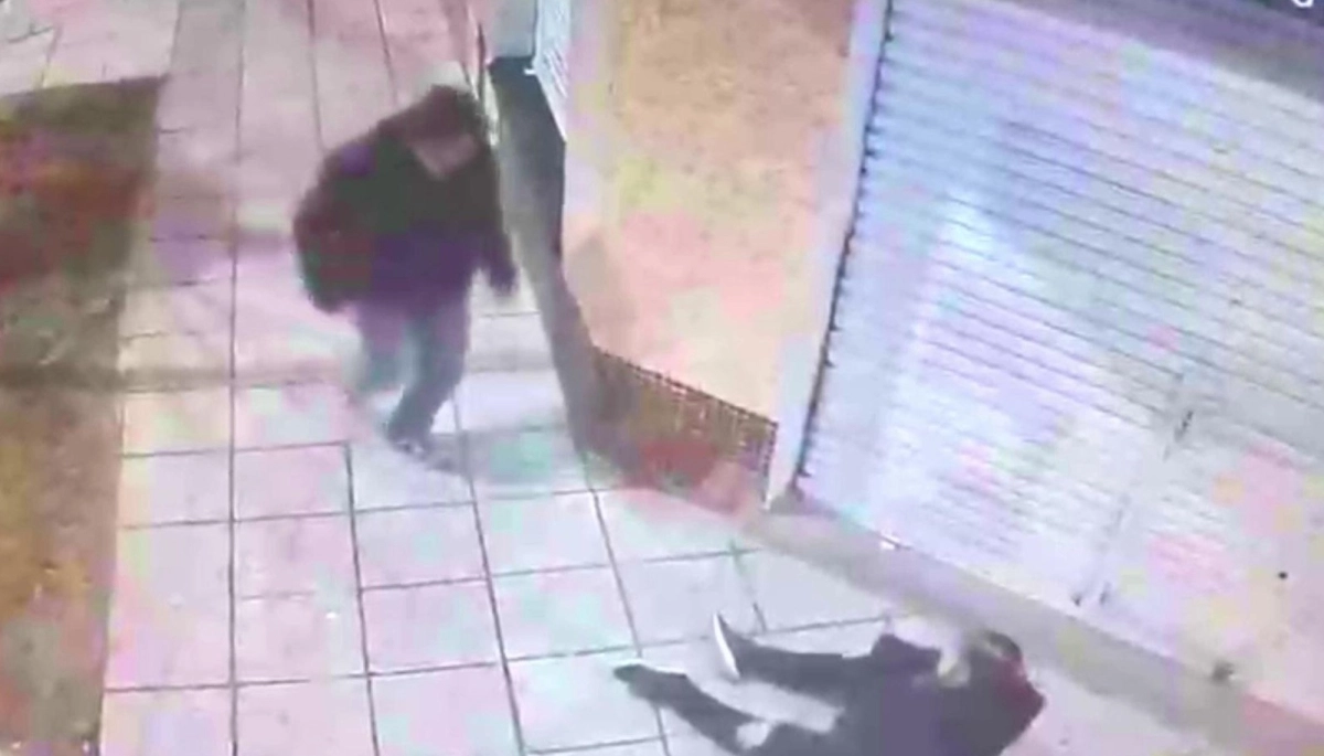 Motochorros en Mar del Plata: en una cuadra atacaron dos veces y a una mujer la arrojaron al piso