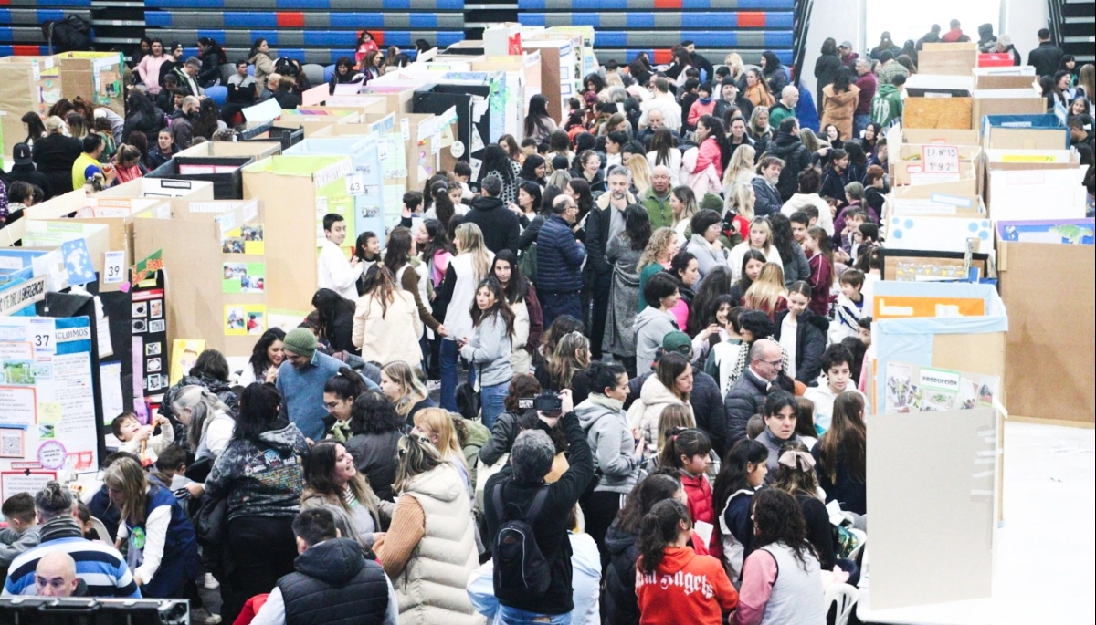 El Puerto de Bahía Blanca vivió una nueva edición de la Feria Distrital de Educación, Arte, Ciencia y Tecnología