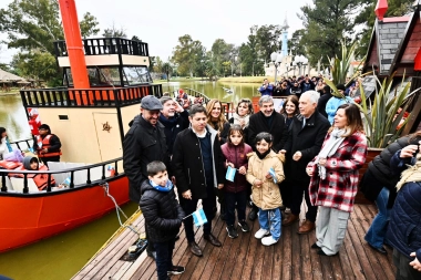 Junto a Kicillof, Alak afirmó: “Trabajando codo a codo con Provincia, recuperamos los espacios públicos de La Plata”