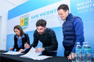 Mantegazza firmó un convenio de cara a un proyecto de Desarrollo Urbano para San Vicente