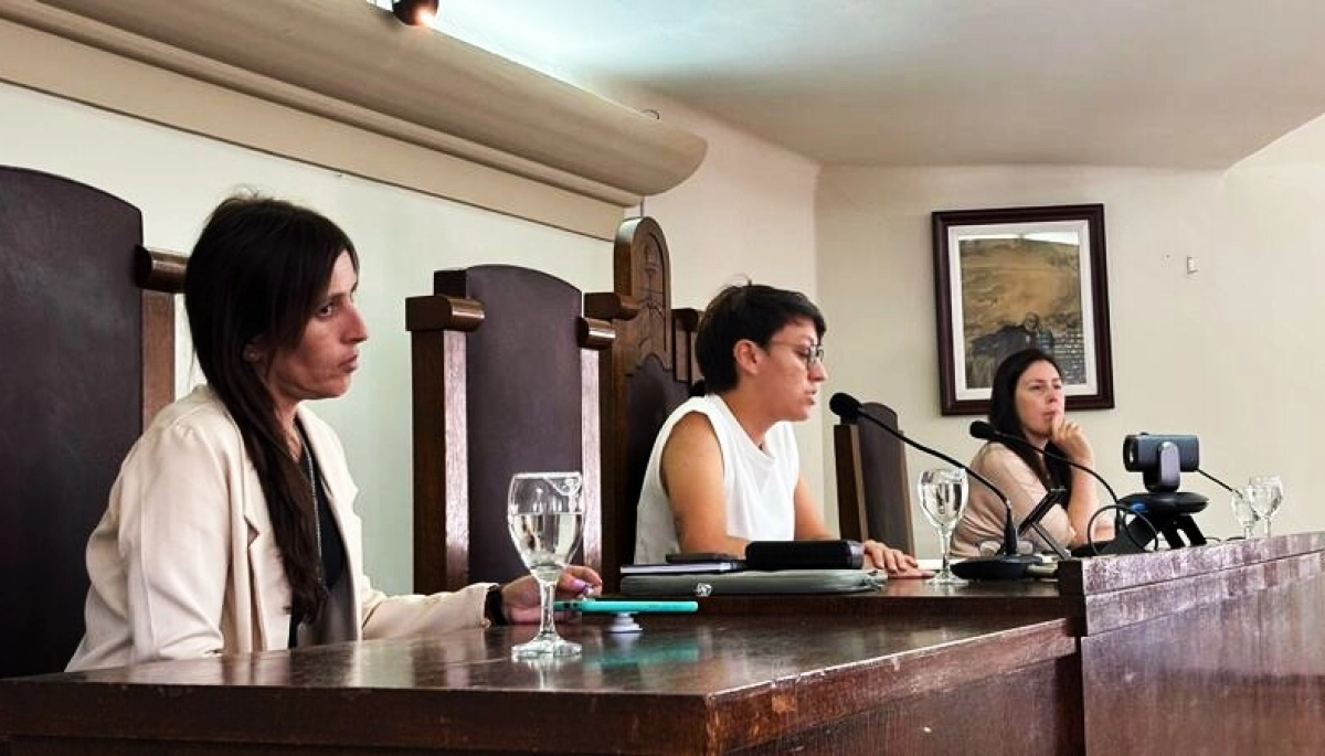 Lucía Gómez criticó a la oposición por no convalidar el aumento de empleados municipales en Chaves