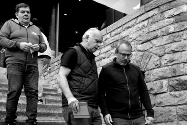 Valenzuela y Montenegro esperan el OK de Karina Milei para liderar la Primera y la Quinta