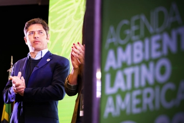 Desde Lomas de Zamora, Kicillof afirmó: “No vamos a permitir que el negacionismo entre a nuestra provincia”