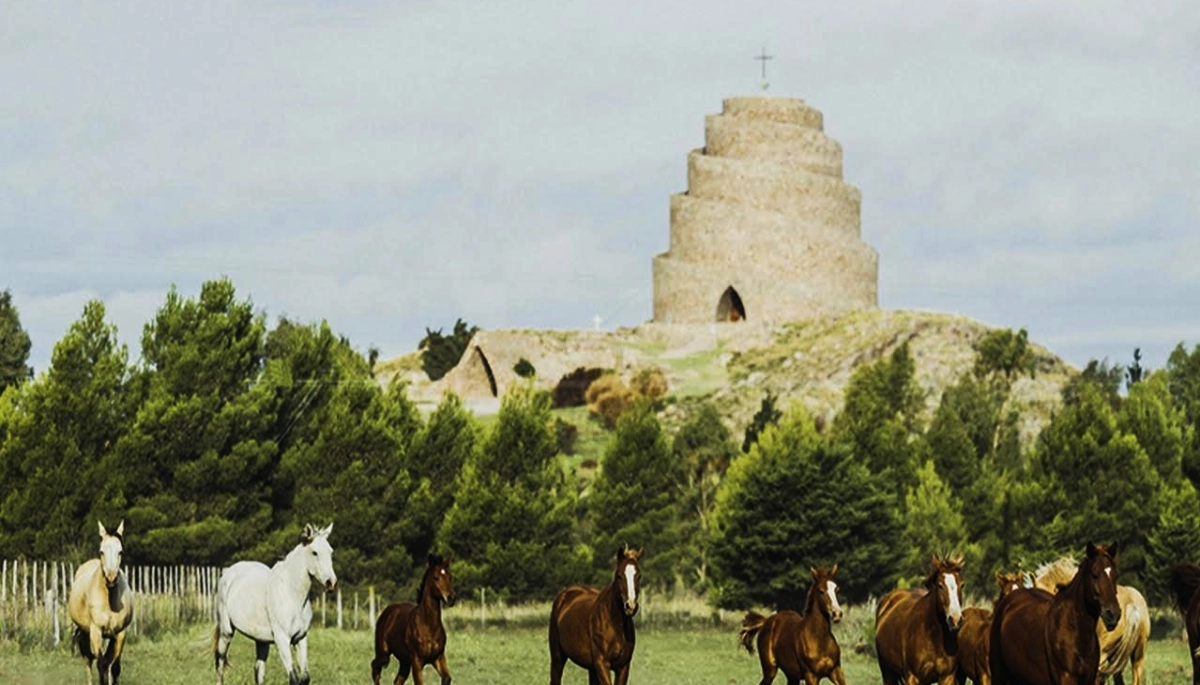 Destinos bonaerenses: Puán y Campana presentan sus atractivos atravesados por la naturaleza y la industria