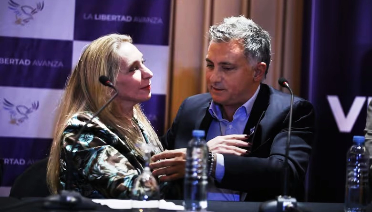 ¿No son casta?: Casi la mitad de los candidatos bonaerenses de La Libertad Avanza son empleados públicos