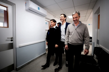 Junto a Petrecca, Kicillof condenó el “abandono” de Milei y dijo que el 7 de septiembre es la chance de “frenarlo”