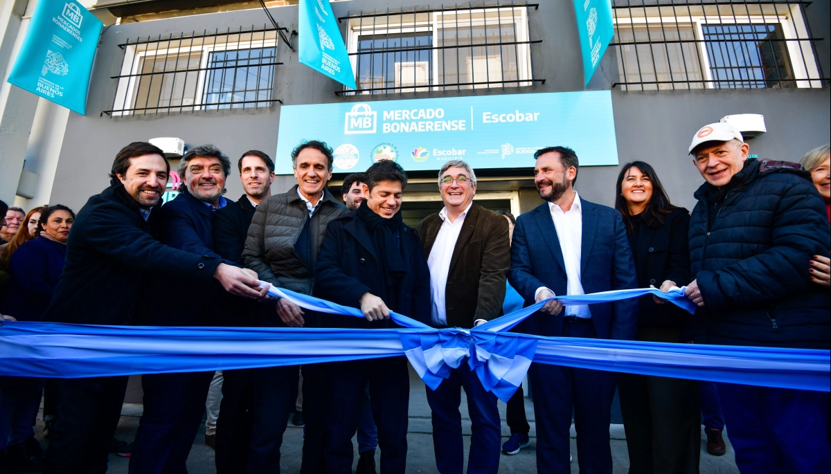 Kicillof, Katopodis y Sujarchuk inauguraron un nuevo Mercado Bonaerense Fijo en Escobar