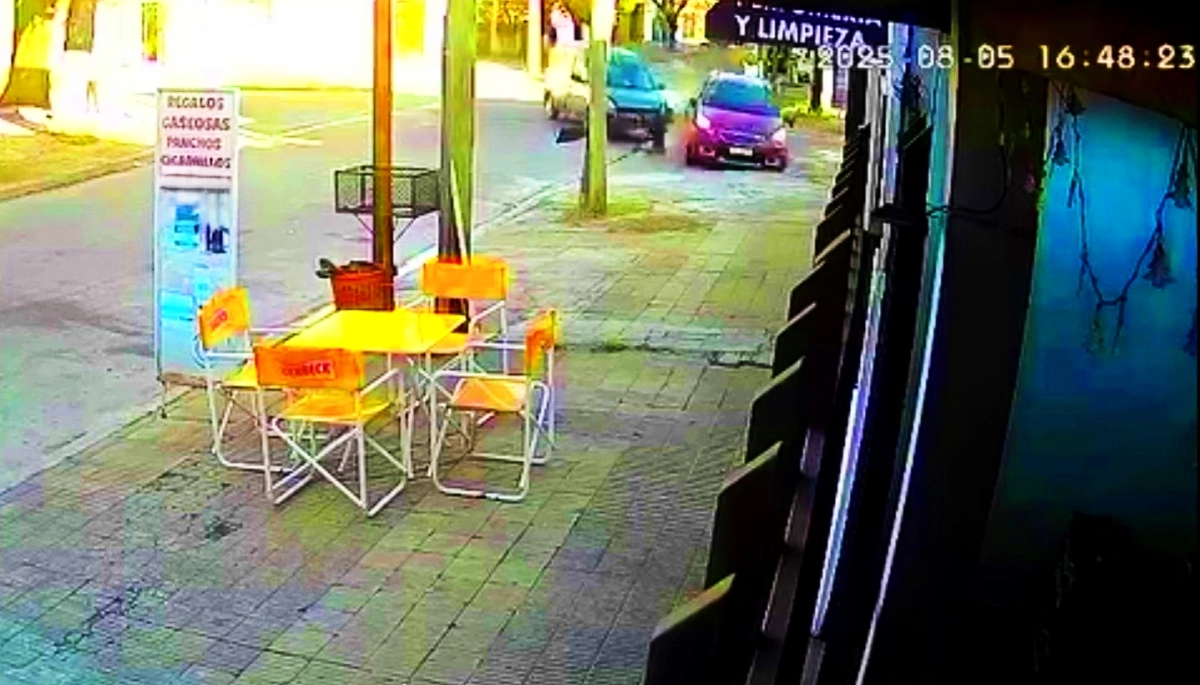 Robó un auto y durante la huida protagonizó un choque espectacular en Tres de Febrero