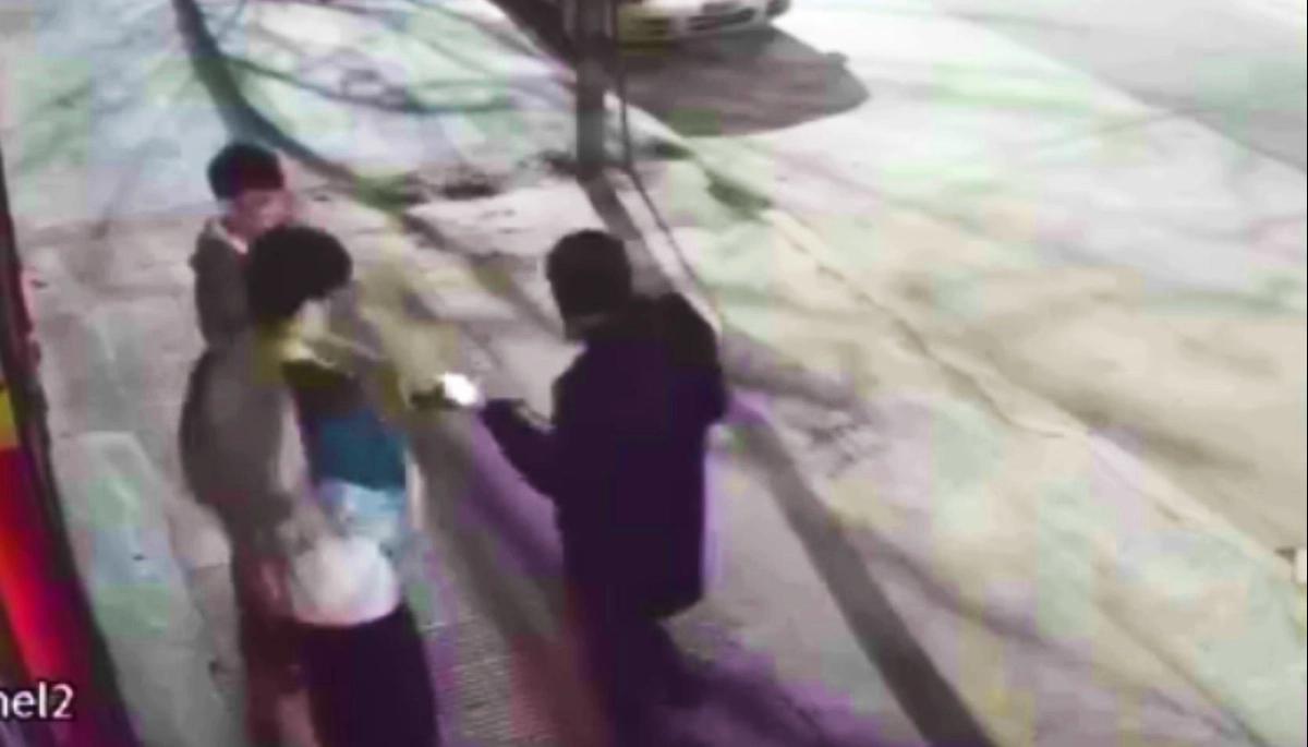 En Tres de Febrero, adolescentes fueron amenazados y asaltados por rateros de la villa Carlos Gardel
