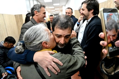 En el Hospital Eva Perón de San Martín, Moreira, Kreplak y Katopodis presentaron nuevos equipamientos