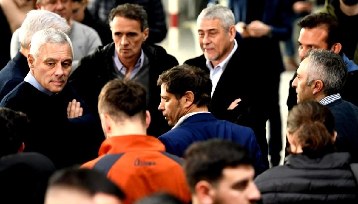 Kicillof ordena a sus intendentes: cómo es el manual para la campaña bonaerense