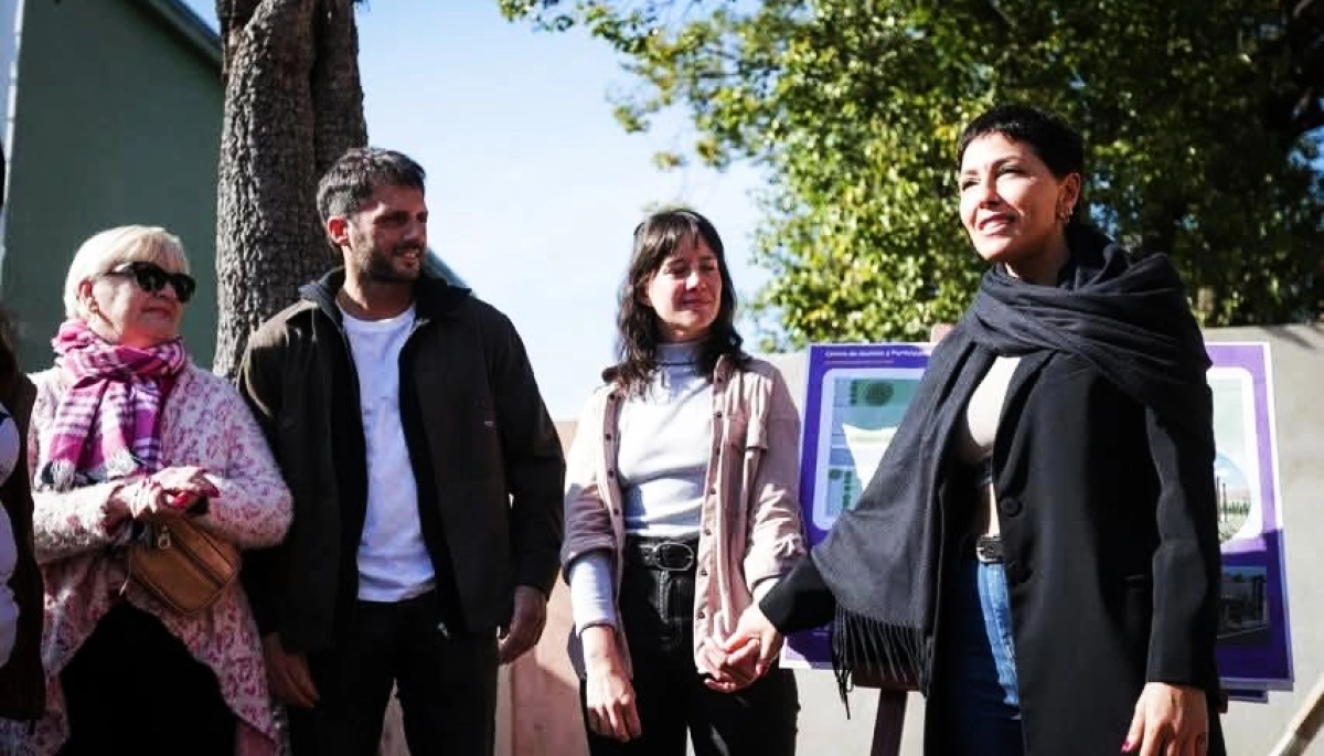 Mayra Mendoza y su sucesora en Quilmes supervisaron obras de construcción en Bernal