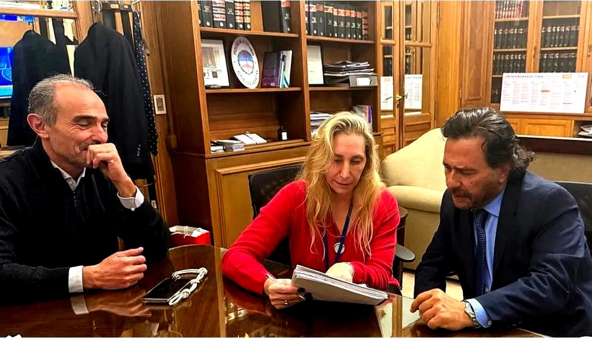 Karina Milei, Pareja y Caputo definen detalles para el acto en La Plata y apuestan al despliegue territorial