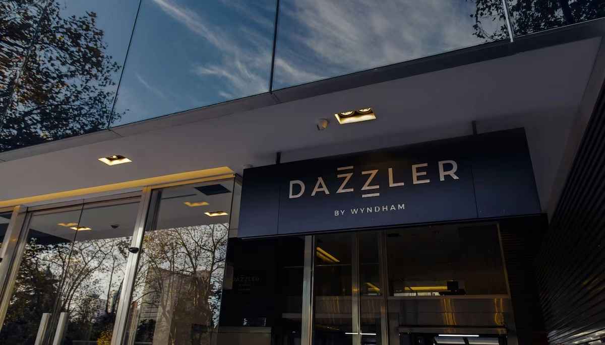 Tras permanecer medio día internado, murió un hombre que se envenenó en el Hotel Dazzler de La Plata