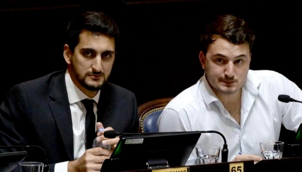Un legislador libertario rompió con el bloque en Diputados bonaerenses y creó “Derecha Popular”