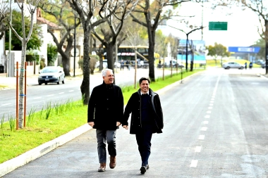 Kicillof y Alak inauguraron las obras en Diagonal 74, previo al acto de Milei en La Plata